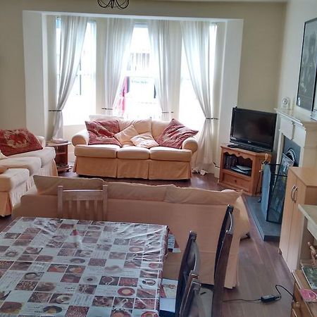مبيت وإفطار لندنديري Fairman House Backpackers المظهر الخارجي الصورة