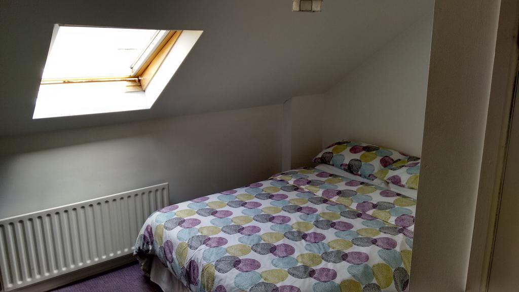 مبيت وإفطار لندنديري Fairman House Backpackers الغرفة الصورة