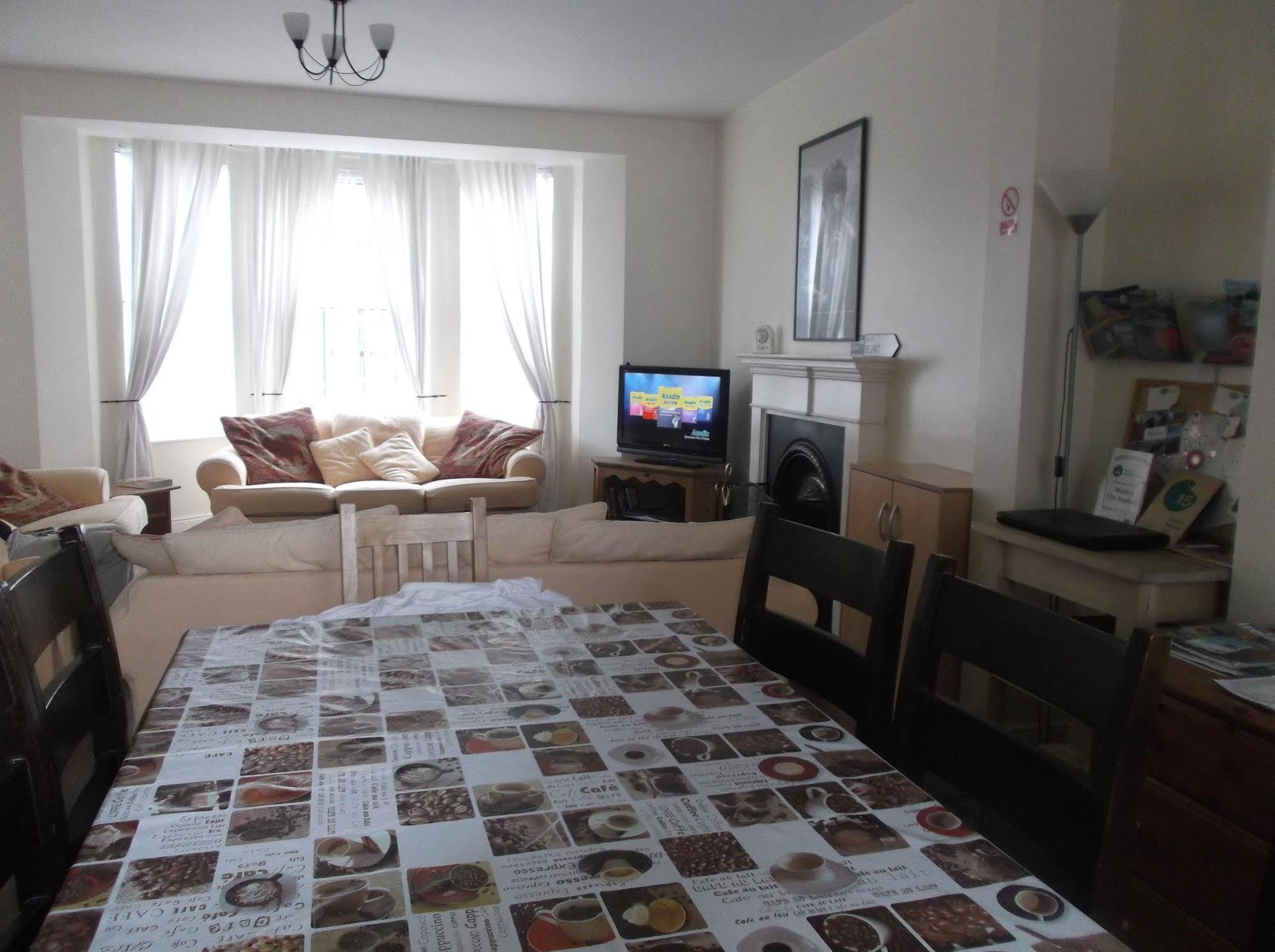 مبيت وإفطار لندنديري Fairman House Backpackers المظهر الخارجي الصورة